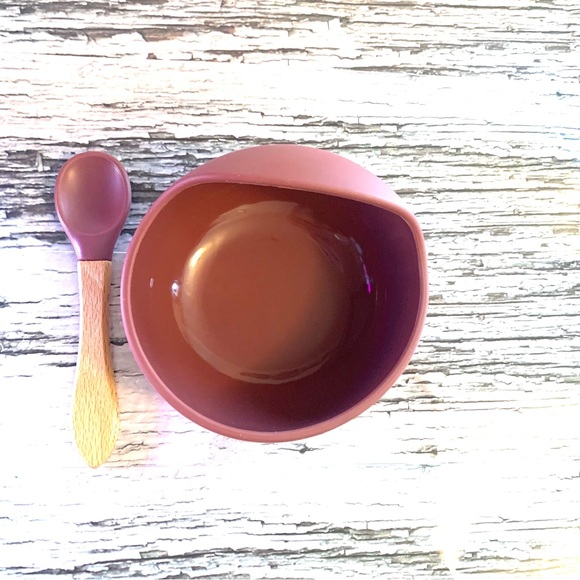 NEW🥣Baby Silicone tableware set bowl & Spoon,100% Food-Grade silicone. - Picture 4 of 6